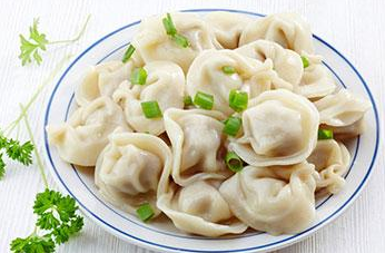 怎么煮餃子才能讓餡熟透，又不會(huì)煮破皮？